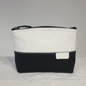 Νεσεσέρ Άσπρο-Μαύρο