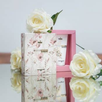 SCANDAL BEAUTY SCRUB ΚΑΘΑΡΙΣΜΟΣ ΚΑΙ ΑΠΟΛΕΠΙΣΗ ΠΡΟΣΩΠΟΥ - ΜΕ ΑΝΘΡΑΚΑ ΑΠΟ ΜΠΑΜΠΟΥ 100ML